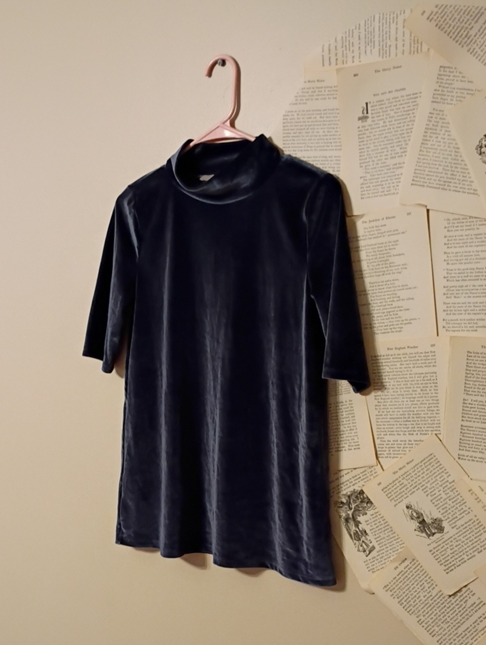 Loft XS Velvet Mock Turtleneck